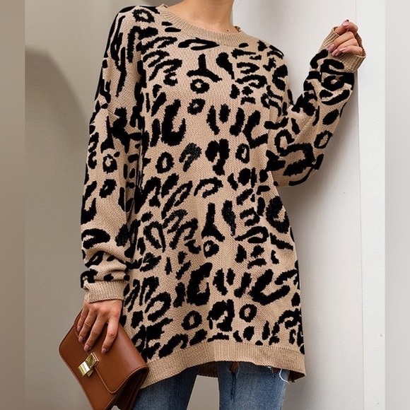 NWT leopard sweater - Picture 4 of 4